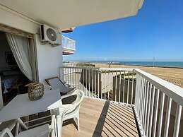 Beachside Apartment for 4 in Caorle