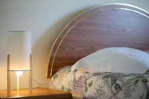 Atlantic Ocean Pool Apartment