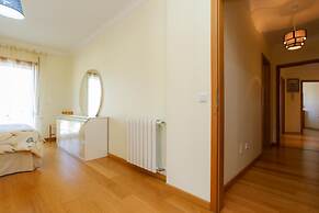 Atlantic Ocean Pool Apartment