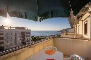 Marginal Oceanica Apartment