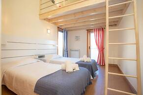 Marginal Oceanica Apartment