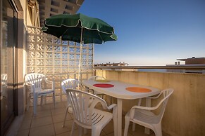 Marginal Oceanica Apartment