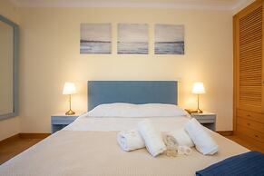 Marginal Oceanica Apartment