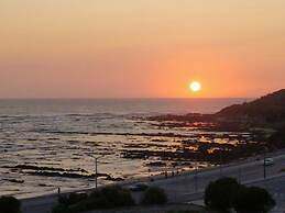 Marginal Oceanica Apartment