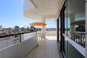 Sotto Mayor Residence