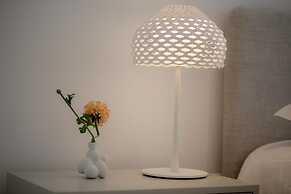 Sea Side Luxury Apartment