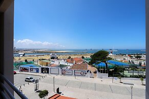 Sea View Apartment by Rent4all