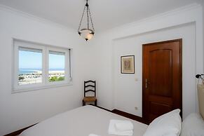 Sea View Apartment by Rent4all