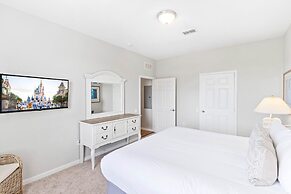 5000 Cayview Avenue #304