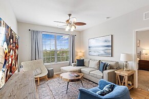 5000 Cayview Avenue #304