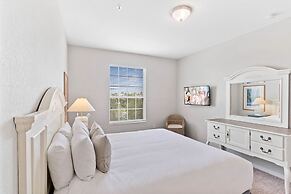 5000 Cayview Avenue #304