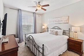 5000 Cayview Avenue #304