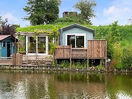 Idyllic Waterfront Vacation Home