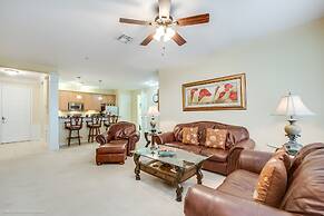 Beautiful Lakeview Condo W/private Balcony