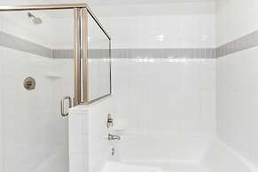 4013 Breakview Drive #108