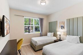 4013 Breakview Drive #108