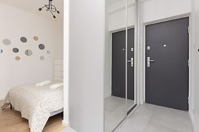 Sunny Studio Ochota by Renters