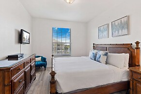 4814 Cayview Avenue #406