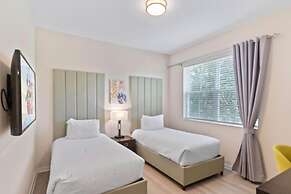 4012 Breakview Drive #210