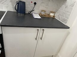 Charming 2-bed House in Wavertree Liverpool