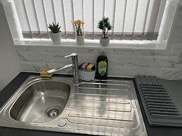 Charming 2-bed House in Wavertree Liverpool