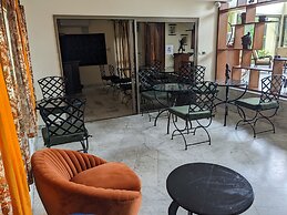 Veronica Guest House