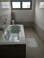 Veronica Guest House