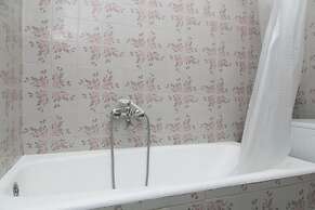 Apartment Angelina - Three Bedroom Apartment With Balcony and Sea View