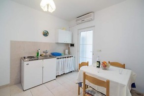 Apartments Boguvila - Two-bedroom Standard Apartment With Terrace -