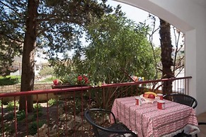 Apartments Boguvila - Two-bedroom Standard Apartment With Terrace -