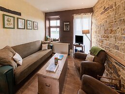 Holiday Home in Tinlot Near Forest