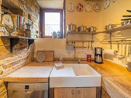 Holiday Home in Tinlot Near Forest