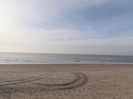Fine Dune Chalet in Hollum