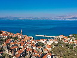 Apartment M&J - Comfort Two Bedroom Apartment With Terrace and Sea Vie