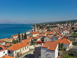 Apartment M&J - Comfort Two Bedroom Apartment With Terrace and Sea Vie