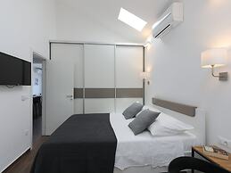 Apartment M&J - Comfort Two Bedroom Apartment With Terrace and Sea Vie