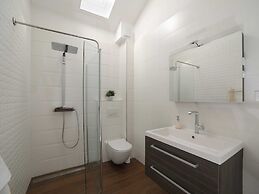 Apartment M&J - Comfort Two Bedroom Apartment With Terrace and Sea Vie