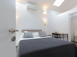 Apartment M&J - Comfort Two Bedroom Apartment With Terrace and Sea Vie