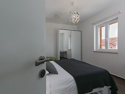 Apartment M&J - Comfort Two Bedroom Apartment With Terrace and Sea Vie