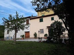 Belvilla by OYO Villa il Brio x 9