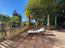 Apartment in Vignone Villa Setting
