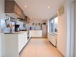 Lovely Holiday Home in Gros Chene With Bubble Bath