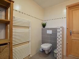 Lovely Holiday Home in Gros Chene With Bubble Bath