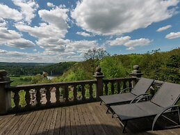 Castle Le Chateau de Balmoral for 22 Persons