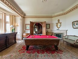 Castle Le Chateau de Balmoral for 22 Persons