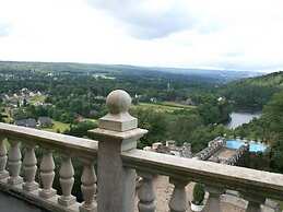Castle Le Chateau de Balmoral for 22 Persons
