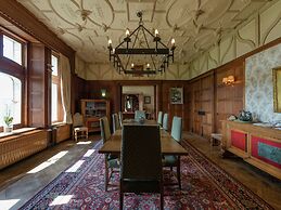 Castle Le Chateau de Balmoral for 22 Persons