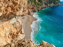 Villa Kabalero - Four-bedroom Villa With Private Pool