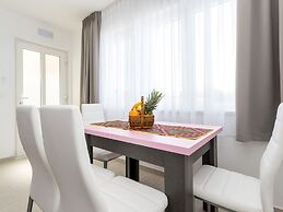 Villa Kabalero - Four-bedroom Villa With Private Pool