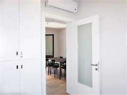 Belvilla by OYO Villa Gabriella